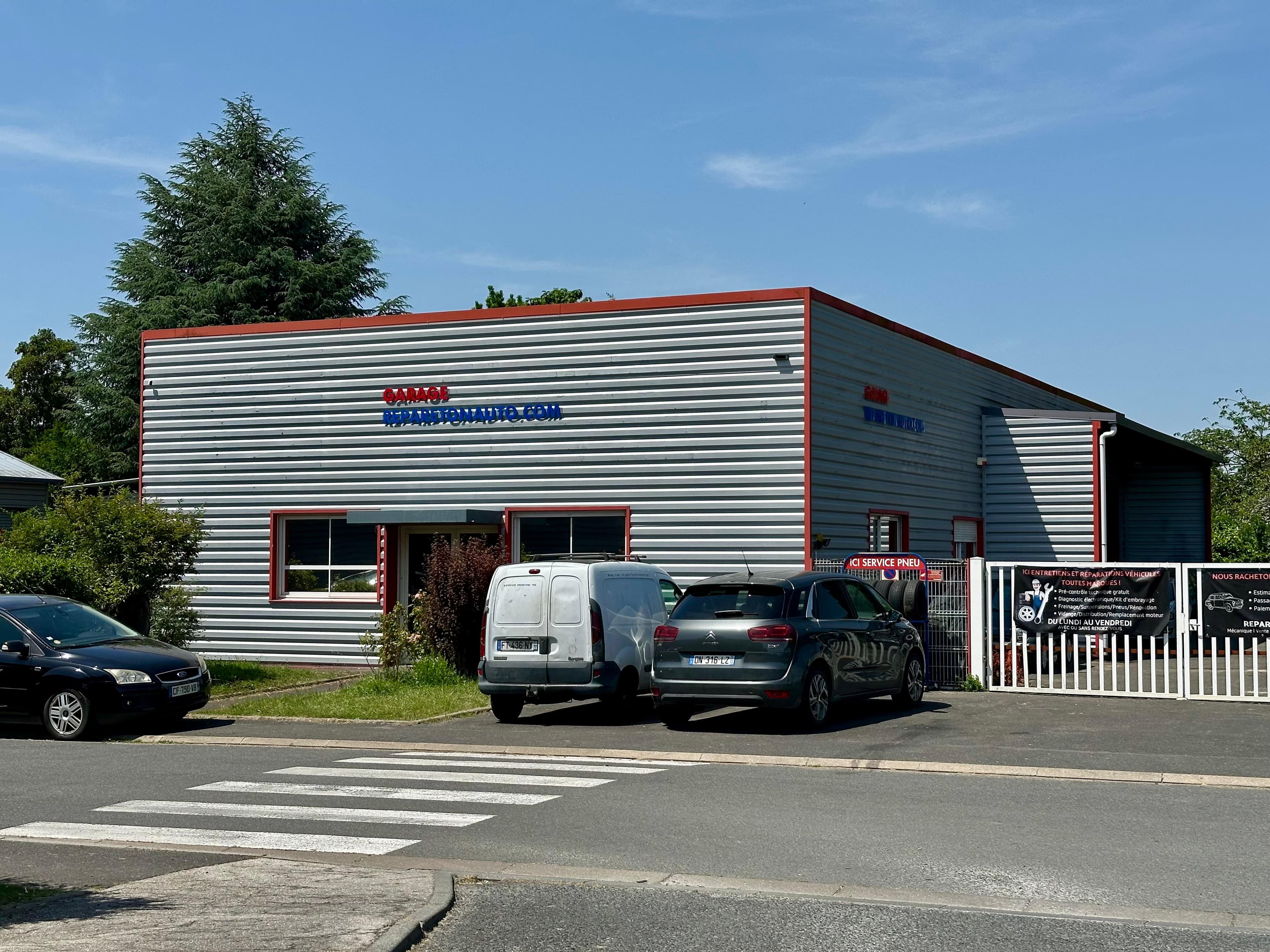 Garage Reparetonauto, Vernou-sur-Brenne